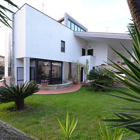 Acquamarina Hotell Civitavecchia Exteriör bild